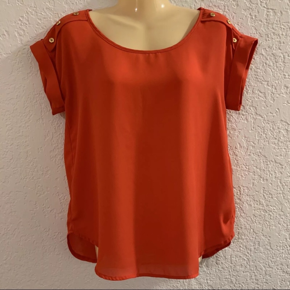Zenana Outfitters Top Blouse Shirt Cuffed Sleeves Gold Buttons Pink Size Medium